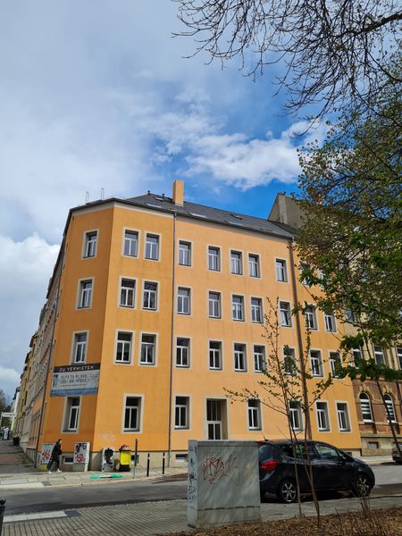 ***Schicke 2-Raumwohnung, mit Eckwanne und EINBAUKÜCHE!***